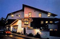 [info/hotelno16pic02.jpg  12 kB]
