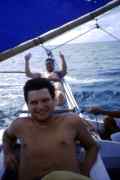 Auf den Boot, Walter, Uli (noch trocken) [ph00025.jpg] A click makes it big (24 kByte)