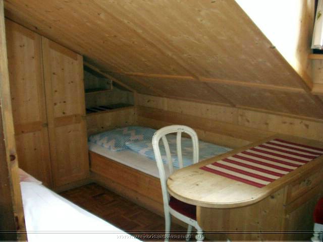 H7 schlossneuhaus2004ww02.jpg