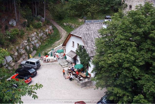 I1 schlossneuhaus2004df366.jpg
