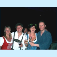 schlossneuhaus2004un460.jpg