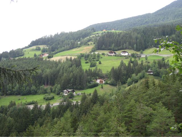 schlossneuhaus2007jj64.jpg