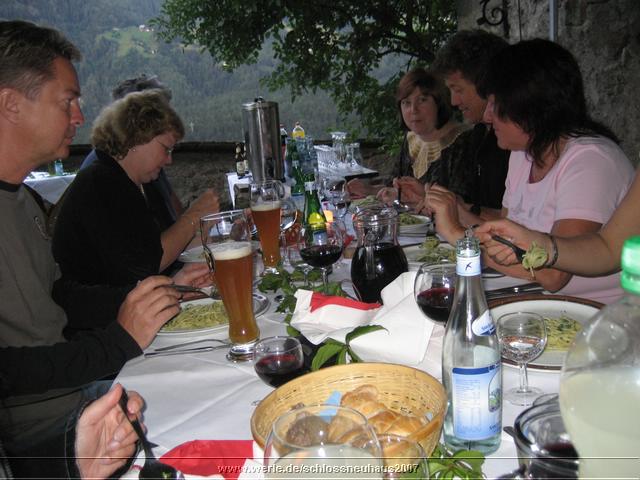schlossneuhaus2007jj81.jpg