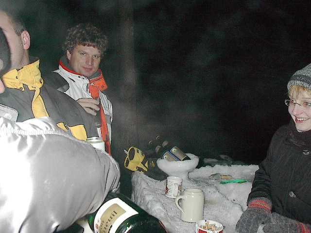 huette2001m114.jpg