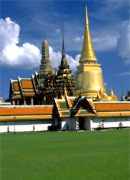 Der große Palast ist wohl zurecht die touristische Hauptattraktion von Bangkok