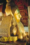 45 Meter lange Statue des "liegenden Buddha"